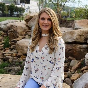 Meet your Posher, Megan